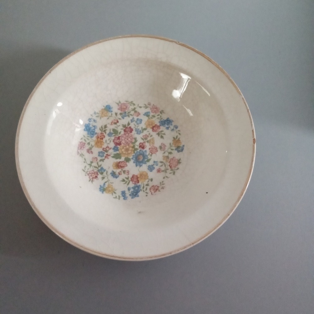 Vintage Taylor Smith Taylor Floral Ceramic Bowl 1944 TST USA 5.25 inch Cream